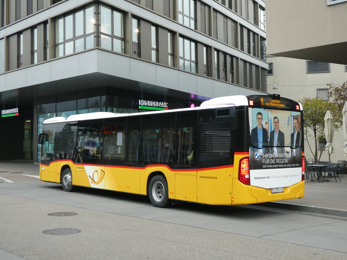 (228'927) - PostAuto Nordschweiz - BL 128'444 - Mercedes am 12. Oktober 2021 beim Bahnhof Liestal