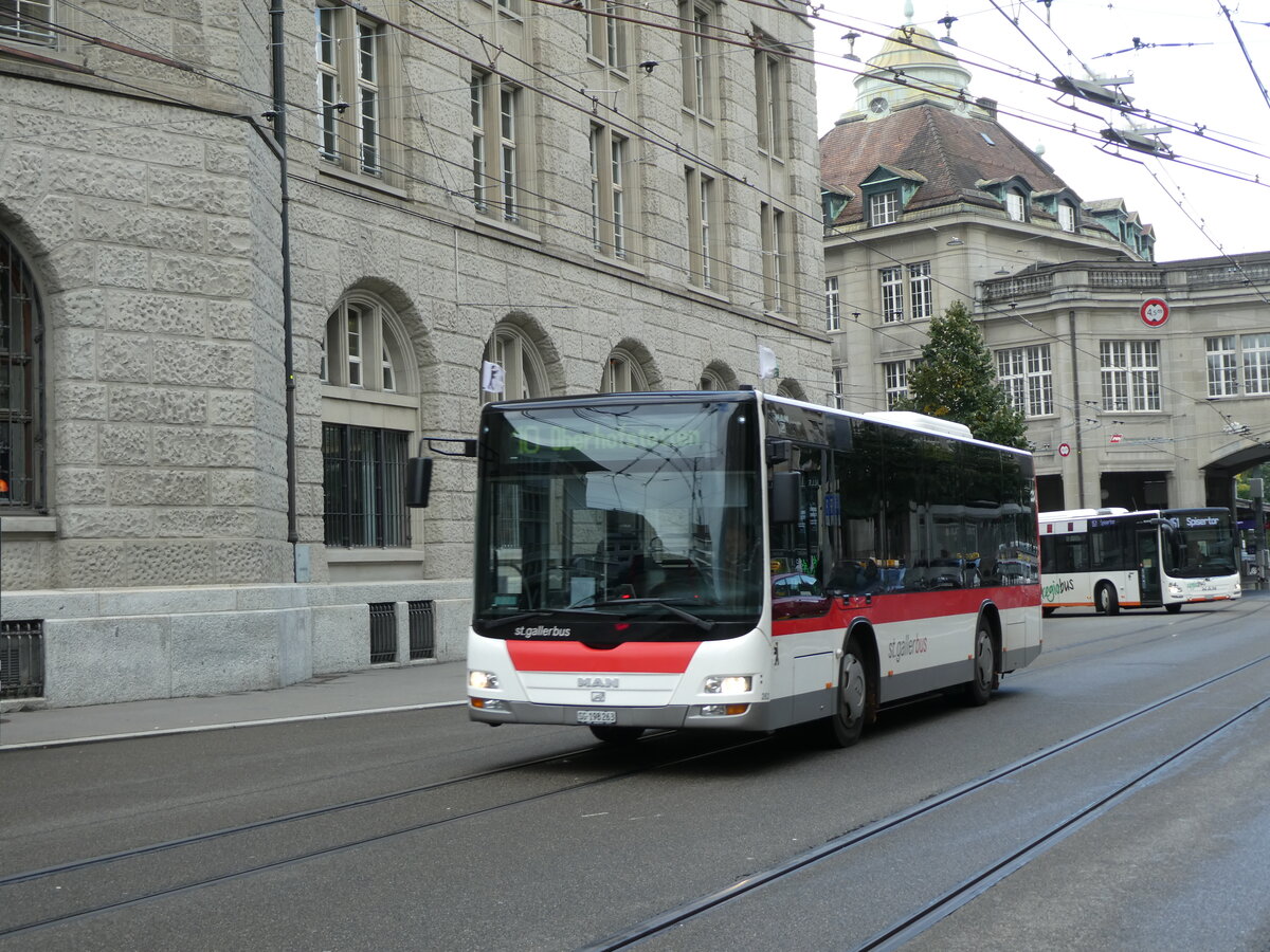 (229'039) - St. Gallerbus, St. Gallen - Nr. 263/SG 198'263 - MAN am 13. Oktober 2021 beim Bahnhof St. Gallen