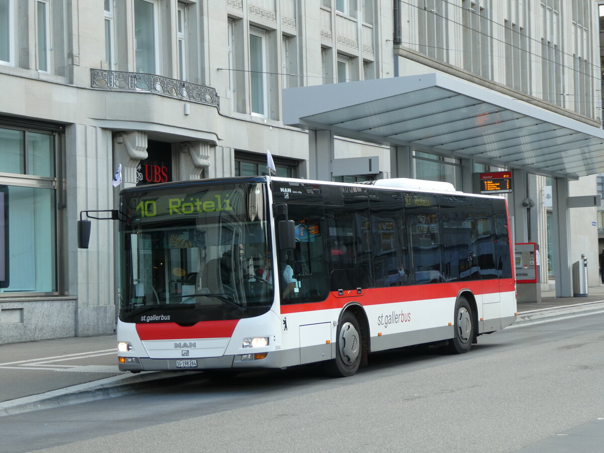 (229'078) - St. Gallerbus, St. Gallen - Nr. 264/SG 198'264 - MAN am 13. Oktober 2021 beim Bahnhof St. Gallen