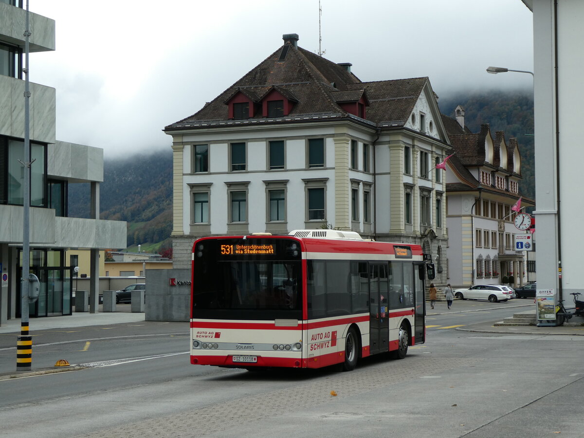 (229'640) - AAGS Schwyz - Nr. 18/SZ 10'118 - Solaris am 22. Oktober 2021 in Schwyz, Zentrum