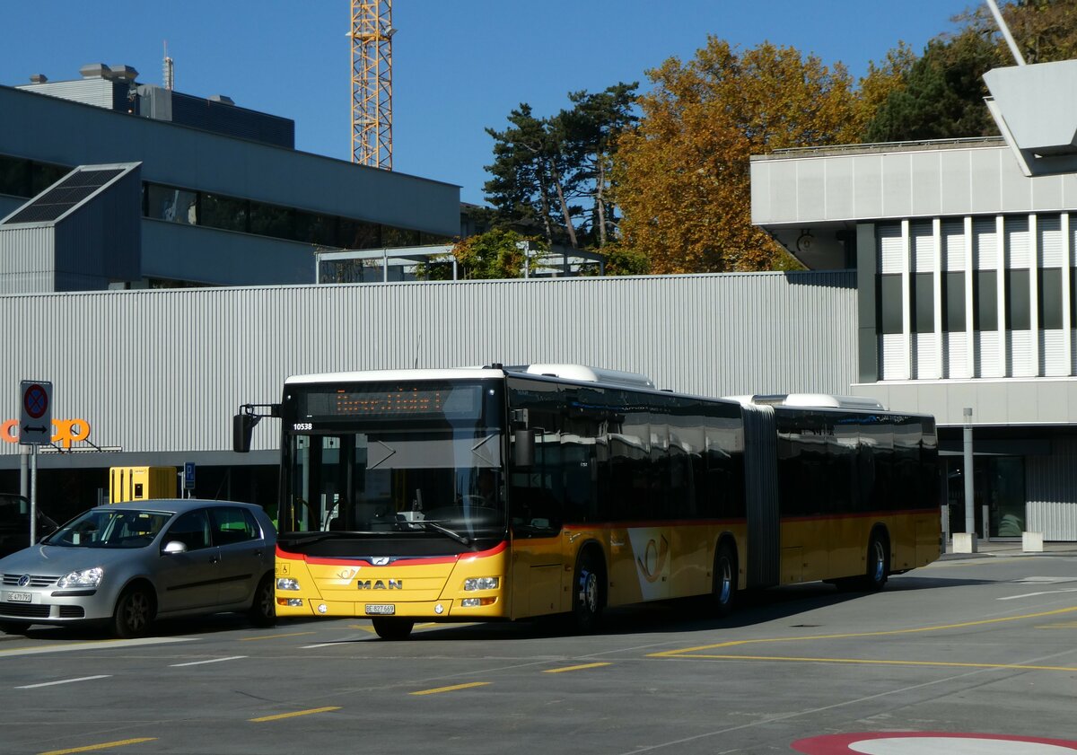 (229'843) - PostAuto Bern - Nr. 10'538/BE 827'669 - MAN (ex Nr. 669) am 24. Oktober 2021 in Bern, Postautostation