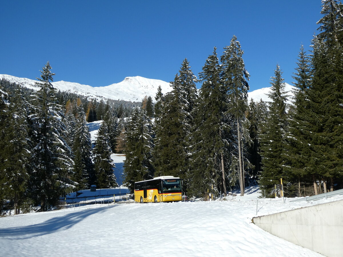 (230'000) - PostAuto Graubnden - GR 107'701 - Van Hool am 6. November 2021 in Lenzerheide, Clavadoiras