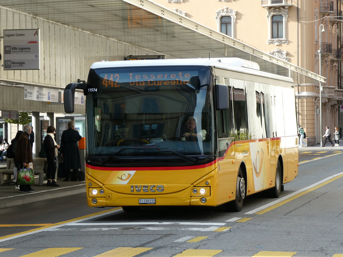 (230'396) - AutoPostale Ticino - TI 339'233 - Iveco am 10. November 2021 in Lugano, Centro