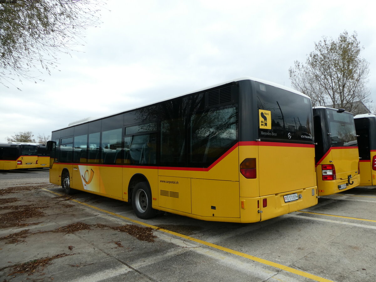 (230'654) - CarPostal Ouest - VD 570'809 - Mercedes (ex SAPJV, L'Isle Nr. 13) am 13. November 2021 in Yverdon, Garage