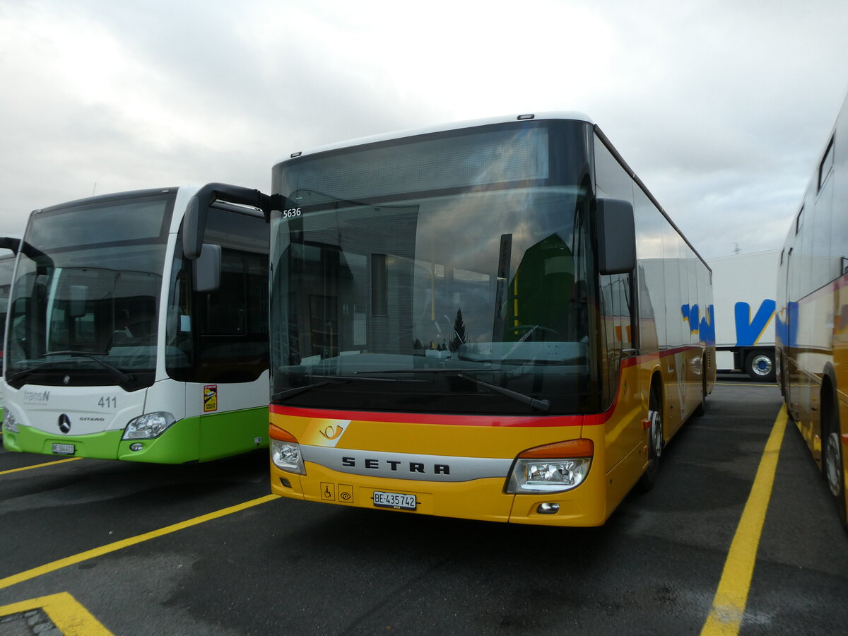 (230'721) - Flck, Brienz - Nr. 2/BE 435'742 - Setra am 13. November 2021 in Kerzers, Interbus