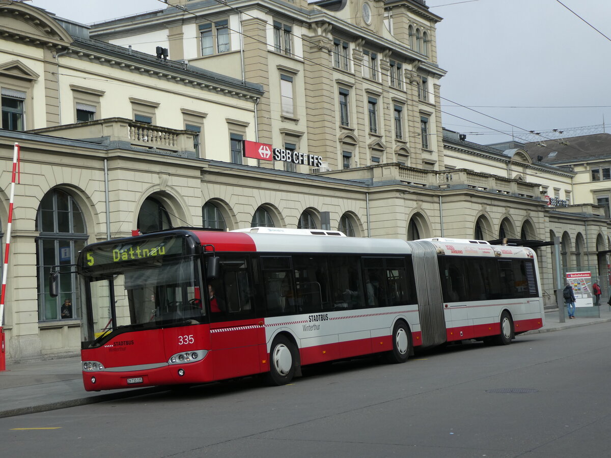 (2310'841) - SW Winterthur - Nr. 335/ZH 730'335 - Solaris am 21. November 2021 beim Hauptbahnhof Winterthur