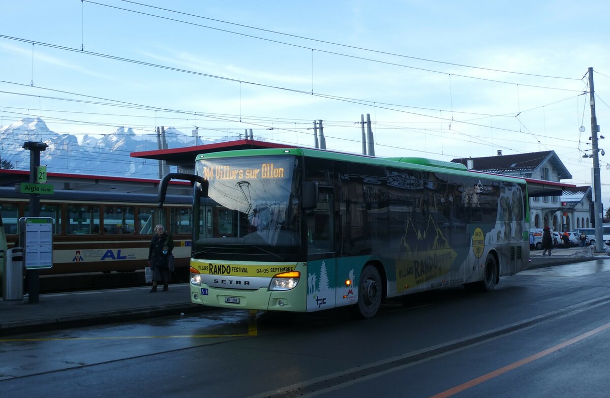 (231'273) - TPC Aigle - Nr. 26/VD 1009 - Setra (ex Volnbusz, H-Budapest) am 14. Dezember 2021 beim Bahnhof Aigle