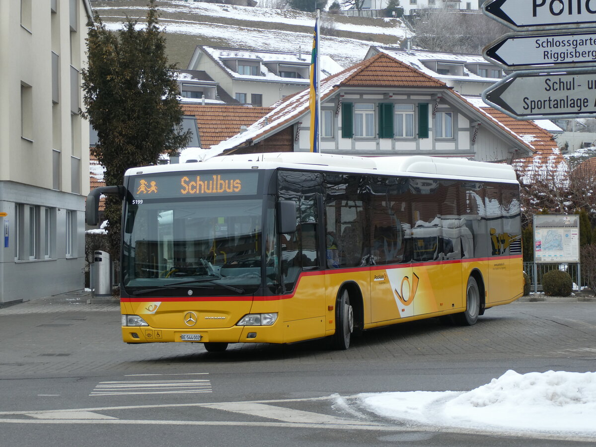 (231'415) - Engeloch, Riggisberg - Nr. 2/BE 544'002 - Mercedes am 17. Dezember 2021 in Riggisberg, Post