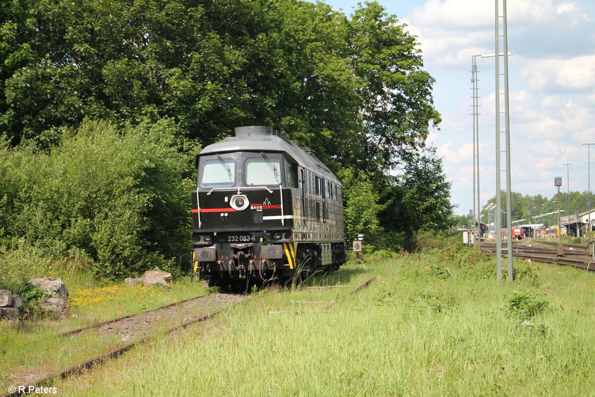 232 083 abgestellt in Marktredwitz nach dem sie ein leeren Holzzug aus Cheb geholt hatte. 12.06.22