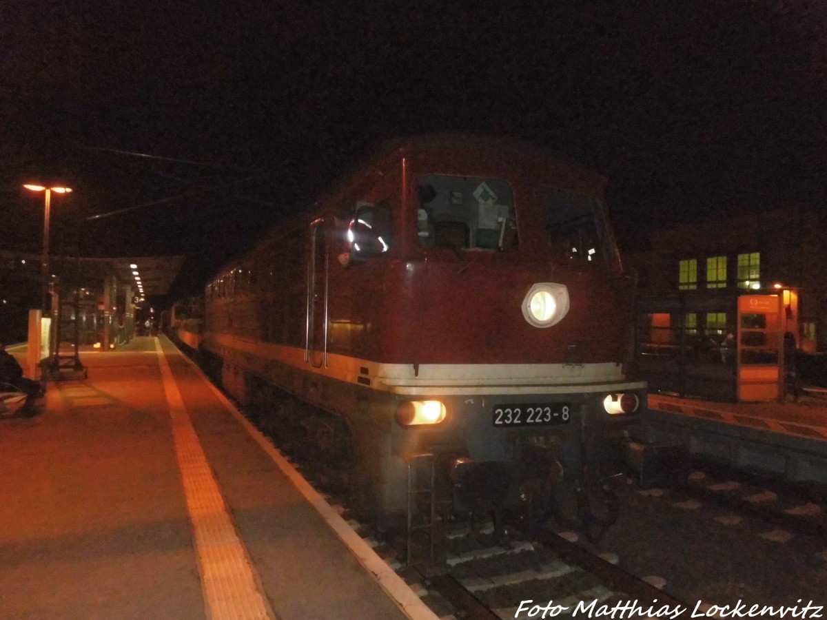 232 223-6 im Bahnhof Merseburg am 15.12.15