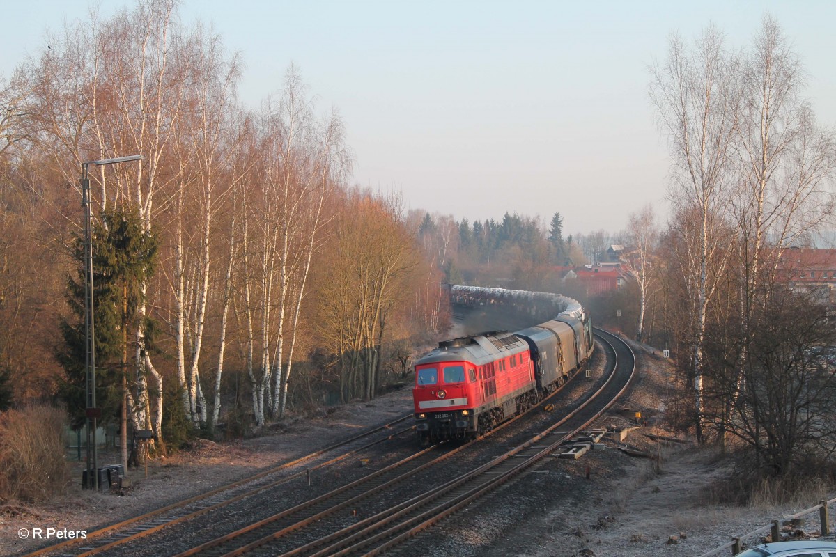 232 252-7 fährt in Marktredwitz mit dem 51683 Zwickau - Nürnberg ein. 19.03.15