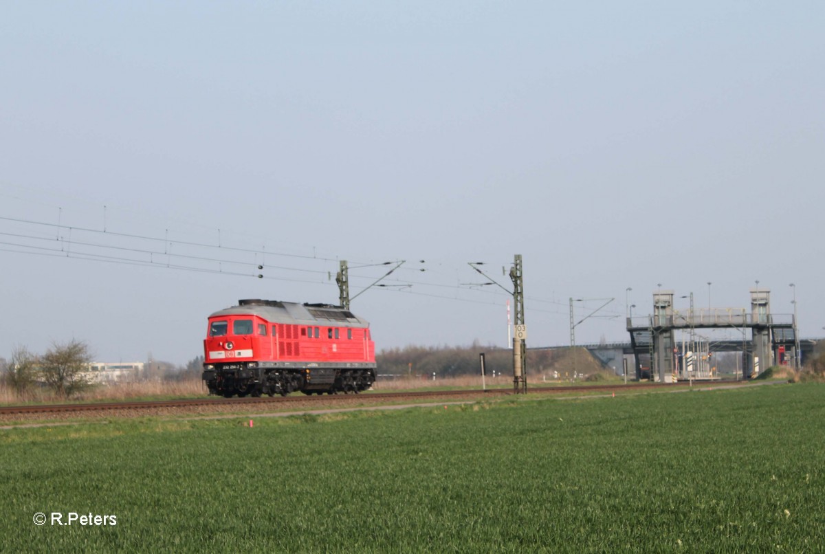 232 254-3 solo bei Schkeuditz West. 29.03.14