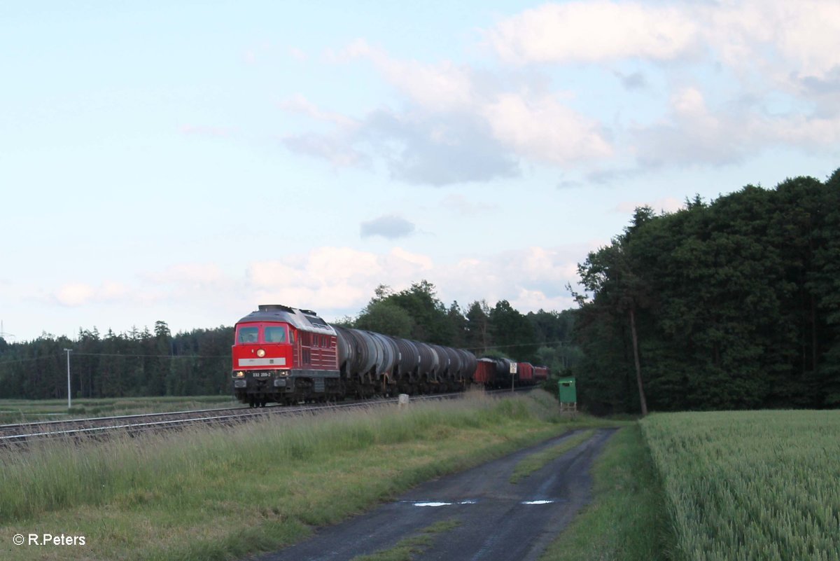 232 259-2 zieht den abendlichen 51716 NNR - LE Frankenwaldumleiter bei Oberteich. 15.06.16