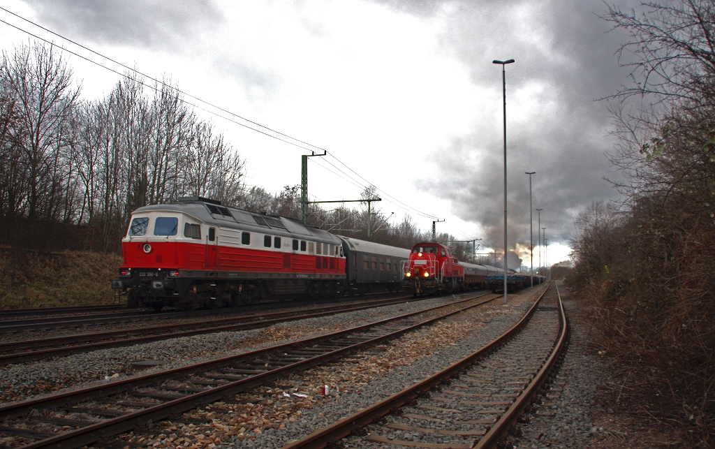 232 356 am Schluss des Sonderzuges am 10.01.14 bei der Ausfahrt Weimar gen Oberhof