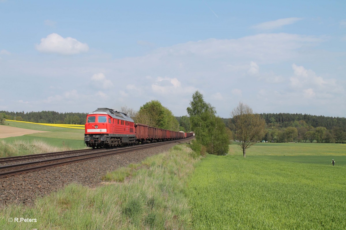 232 426-7 mit dem 45365 Nürnberg - Cheb bei Naabdemenreuth. 01.05.14