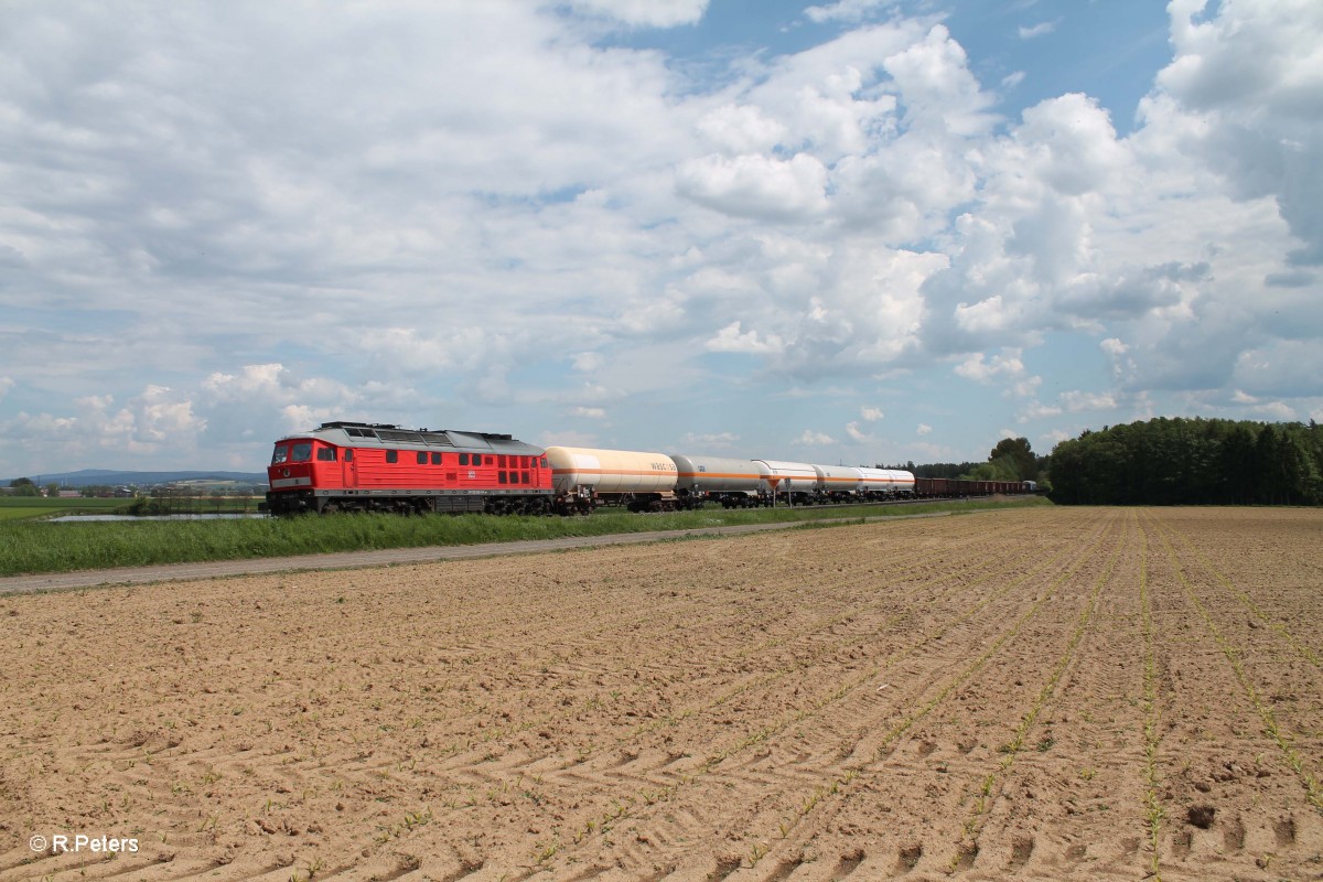 232 426-7 mit dem 45365 Nürnberg - Cheb bei Oberteich. 20.05.14