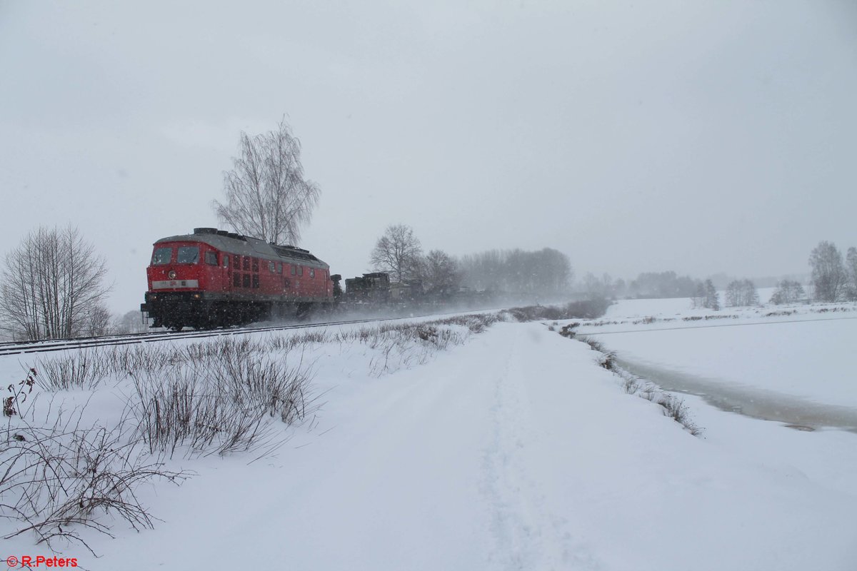 232 469 mit dem M49334 nach Vilseck südlich von Wiesau/Oberpfalz. 26.01.21