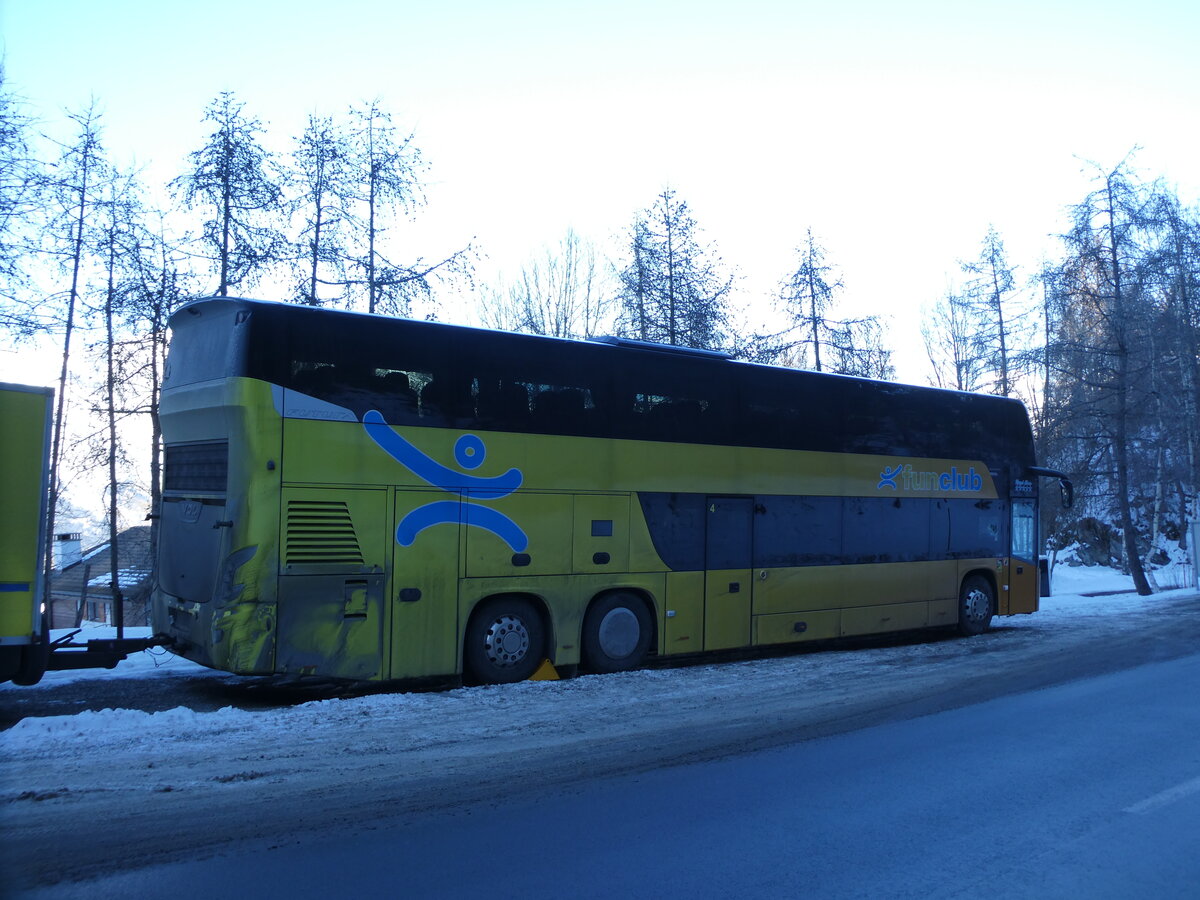 (232'129) - Aus Polen: Funclub, Poznan - Nr. 4/PZ 419RY - VDL am 19. Januar 2022 in La Tzoumaz, Villy