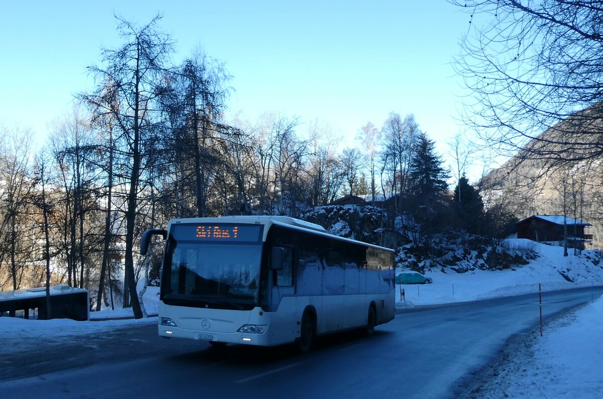 (232'131) - Buchard, Leytron - Nr. 70/VS 84'250 - Mercedes (ex MBC Morges Nr. 79) am 19. Januar 2022 in La Tzoumaz, Villy