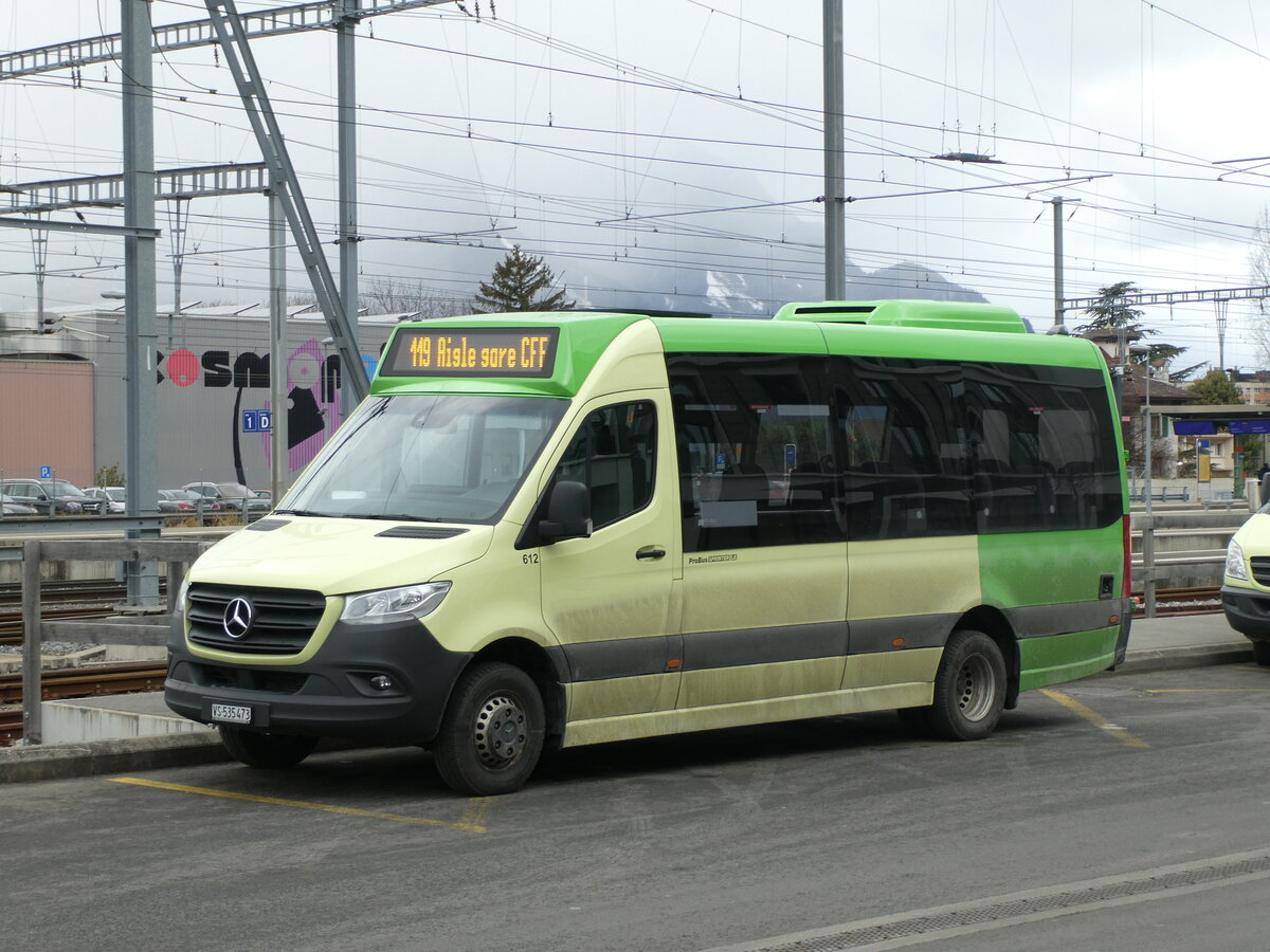 (232'609) - TPC Aigle - Nr. 612/VS 535'473 - Mercedes/ProBus am 31. Januar 2022 beim Bahnhof Aigle