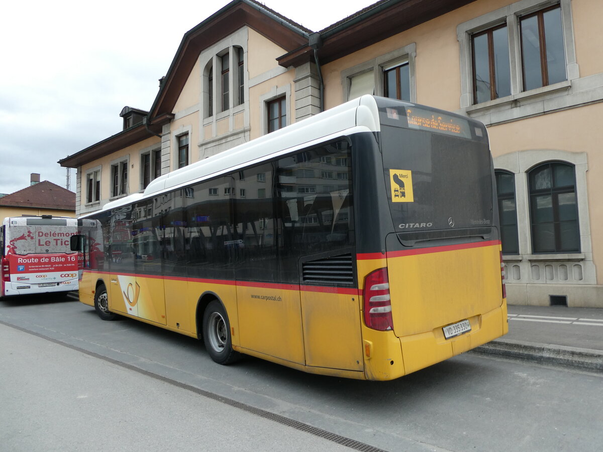 (232'669) - CarPostal Ouest - VD 335'330 - Mercedes am 6. Februar 2022 beim Bahnhof Delmont