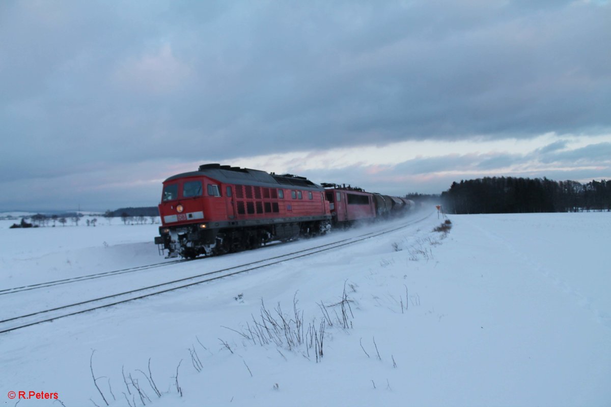 233 176 und 155 219 mit dem 51724 NNR - LE bei Oberteich. 17.01.17