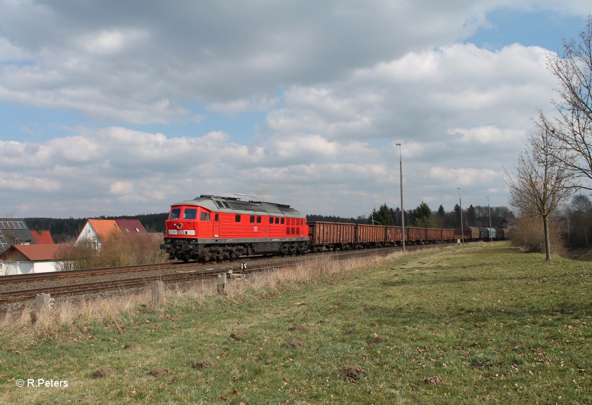 233 572-7 mit dem 45365 NN - Cheb in Pechbrunn. 27.03.14