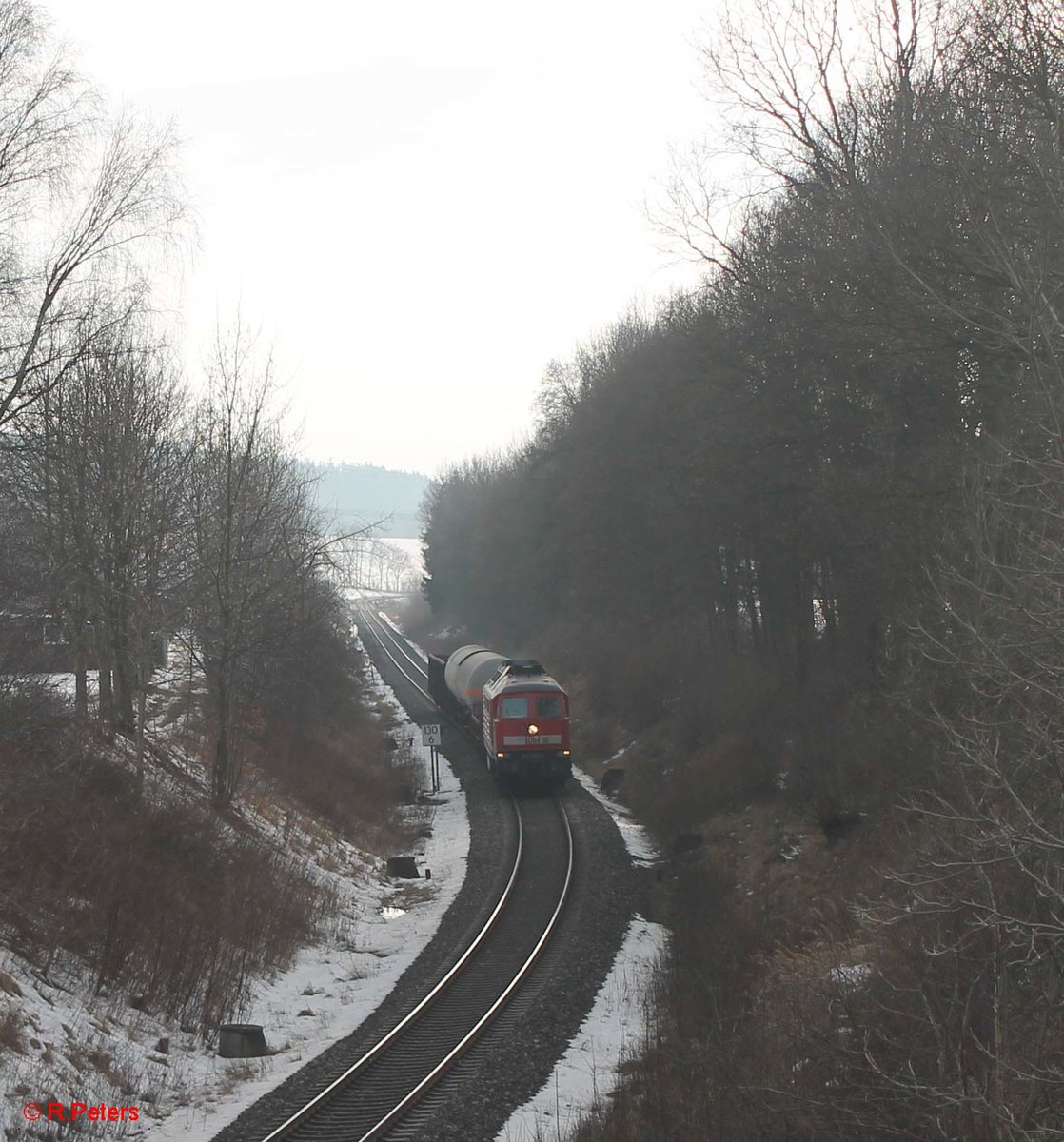 233 698-0 mit dem 45365 NNR - XTCH bei Seußen. 16.02.17