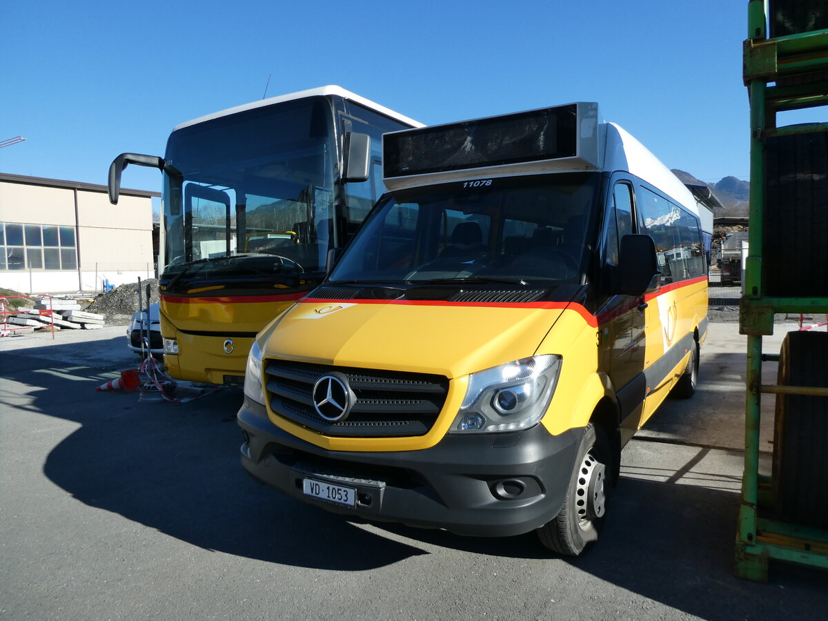 (233'154) - MOB Montreux - Nr. 37/VD 1053 - Mercedes am 26. Februar 2022 in Collombey, Garage TPC