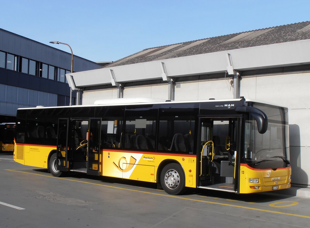 (234'154) - Steiner, Ortschwaben - Nr. 13/BE 47'894 - MAN am 28. Mrz 2022 in Bern, Postautostation