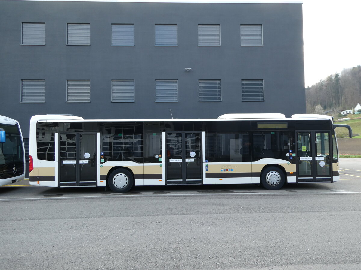 (234'310) - AZZK Zollikon - Nr. 73/ZH 951'473 - Mercedes am 10. April 2022 in Winterthur, EvoBus