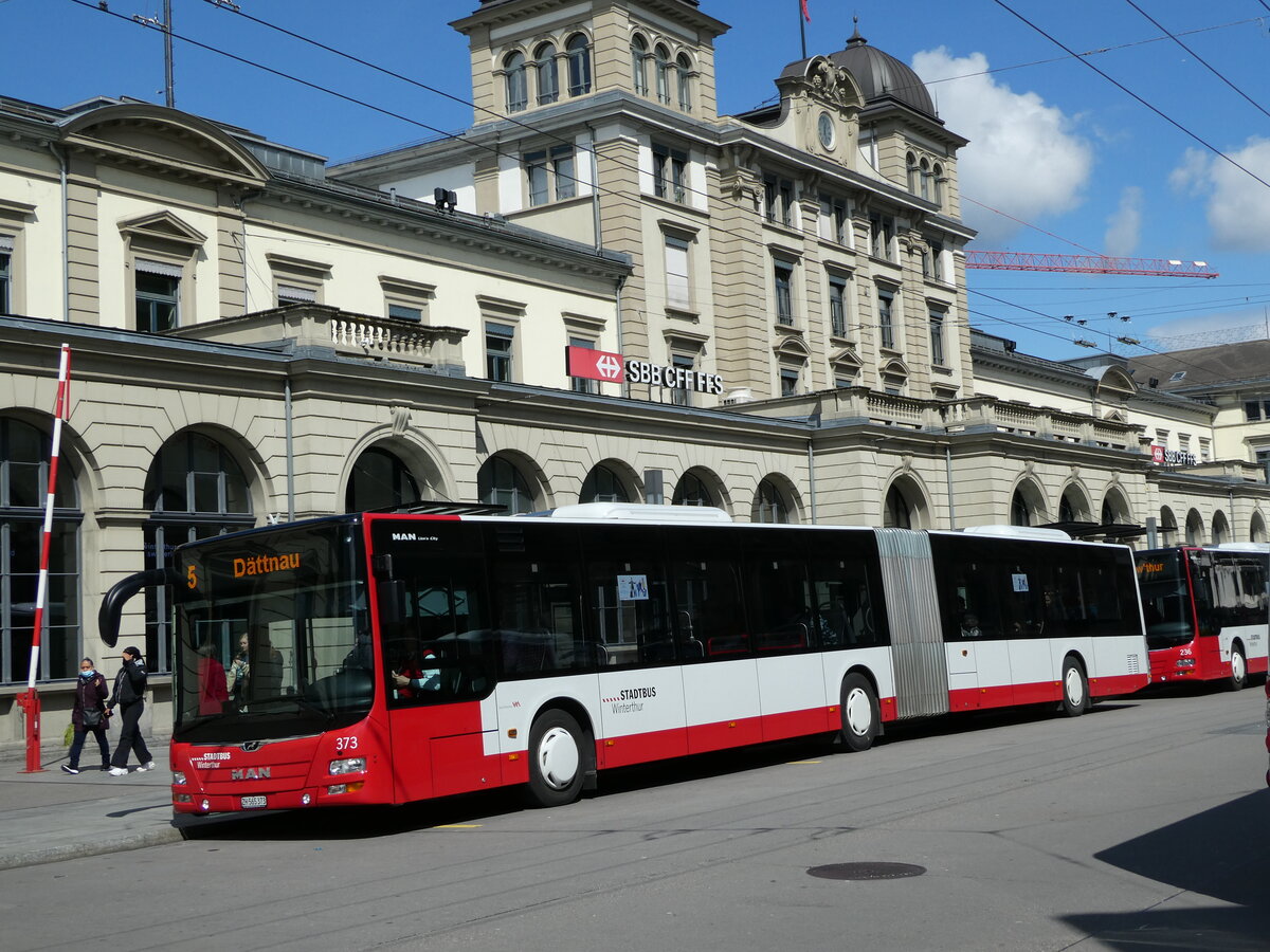 (234'330) - SW Winterthur - Nr. 373/ZH 565'373 - MAN am 10. April 2022 beim Hauptbahnhof Winterthur