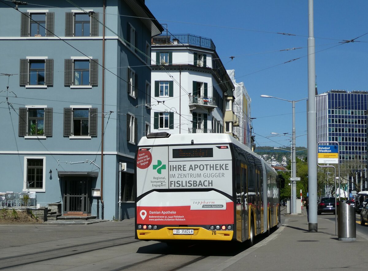 (235'076) - Steffen, Remetschwil - Nr. 76/AG 35'824 - Solaris am 2. Mai 2022 beim Bahnhof Zrich-Wiedikon