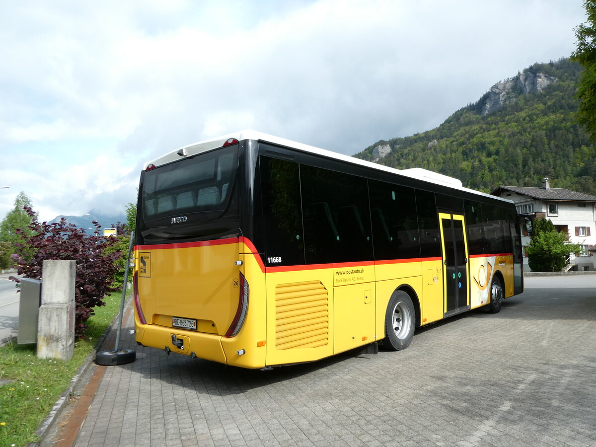 (235'438) - Flck, Brienz - Nr. 26/BE 868'726 - Iveco am 8. Mai 2022 in Meiringen, Feuerwehrmagazin