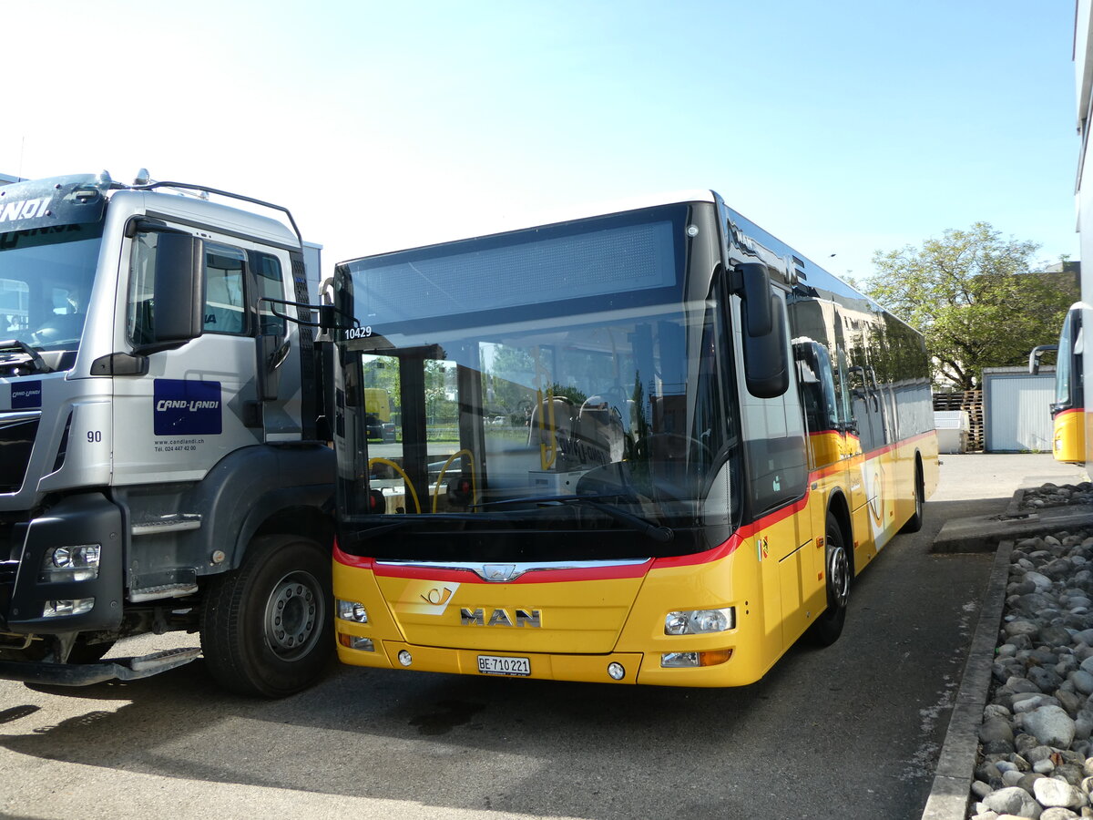 (235'580) - Funi-Car, Biel - Nr. 21/BE 710'221 - MAN am 15. Mai 2022 in St-Blaise, Recam