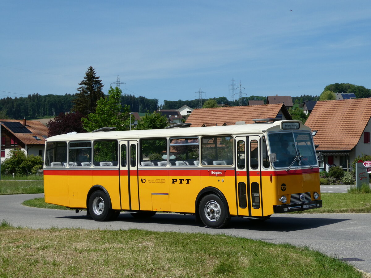 (235'703) - Gast, Reutigen - BE 113'160 - Saurer/Tscher (ex HPTrans, Thusis; ex Mauerhofer, Worb; ex Erni, Schupfart Nr. 3; ex P 24'636) am 15. Mai 2022 in Wynigen, Landi