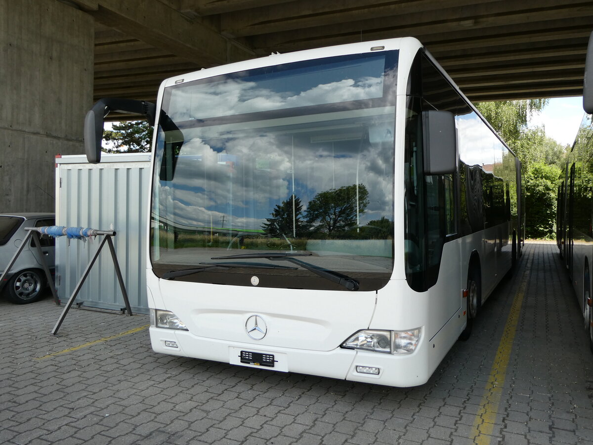 (236'501) - Interbus, Yverdon - Nr. 206 - Mercedes (PLA Vaduz/FL Nr. 54) am 29. Mai 2022 in Kerzers, Murtenstrasse