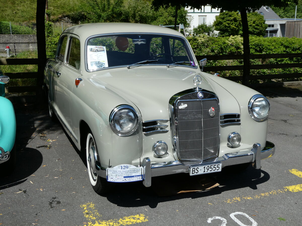 (236'634) - Mercedes - BS 19'555 - am 4. Juni 2022 in Sarnen, OiO