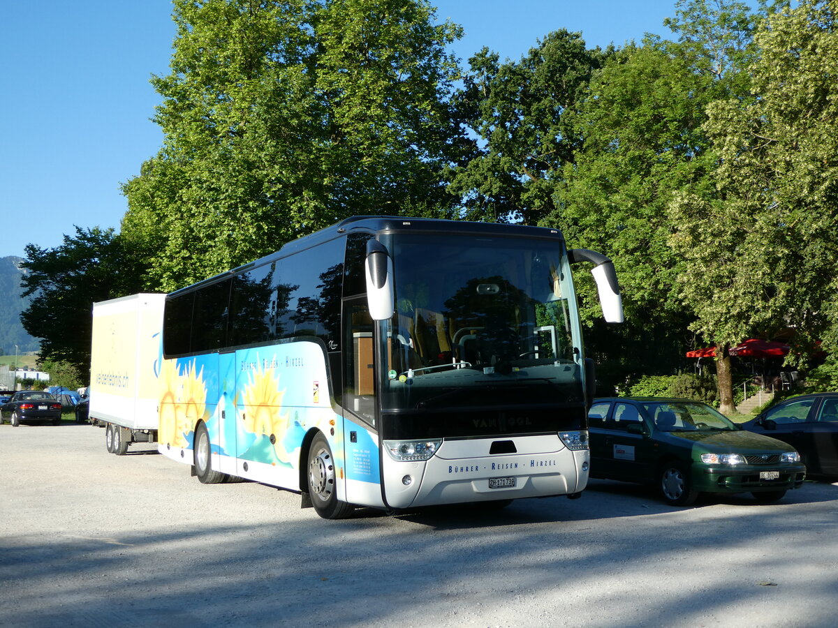 (237'190) - Bhrer, Hirzel - ZH 171'739 - Van Hool am 14. Juni 2022 in Thun, Lachenwiese