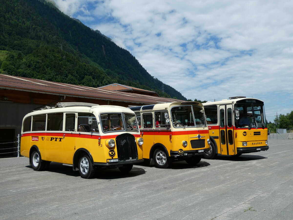 (237'592) - Schmid, Thrishaus - Nr. 3/BE 26'760 - Saurer/Gangloff (ex Geiger, Adelboden Nr. 3) am 26. Juni 2022 in Mlenen, Kanderarena