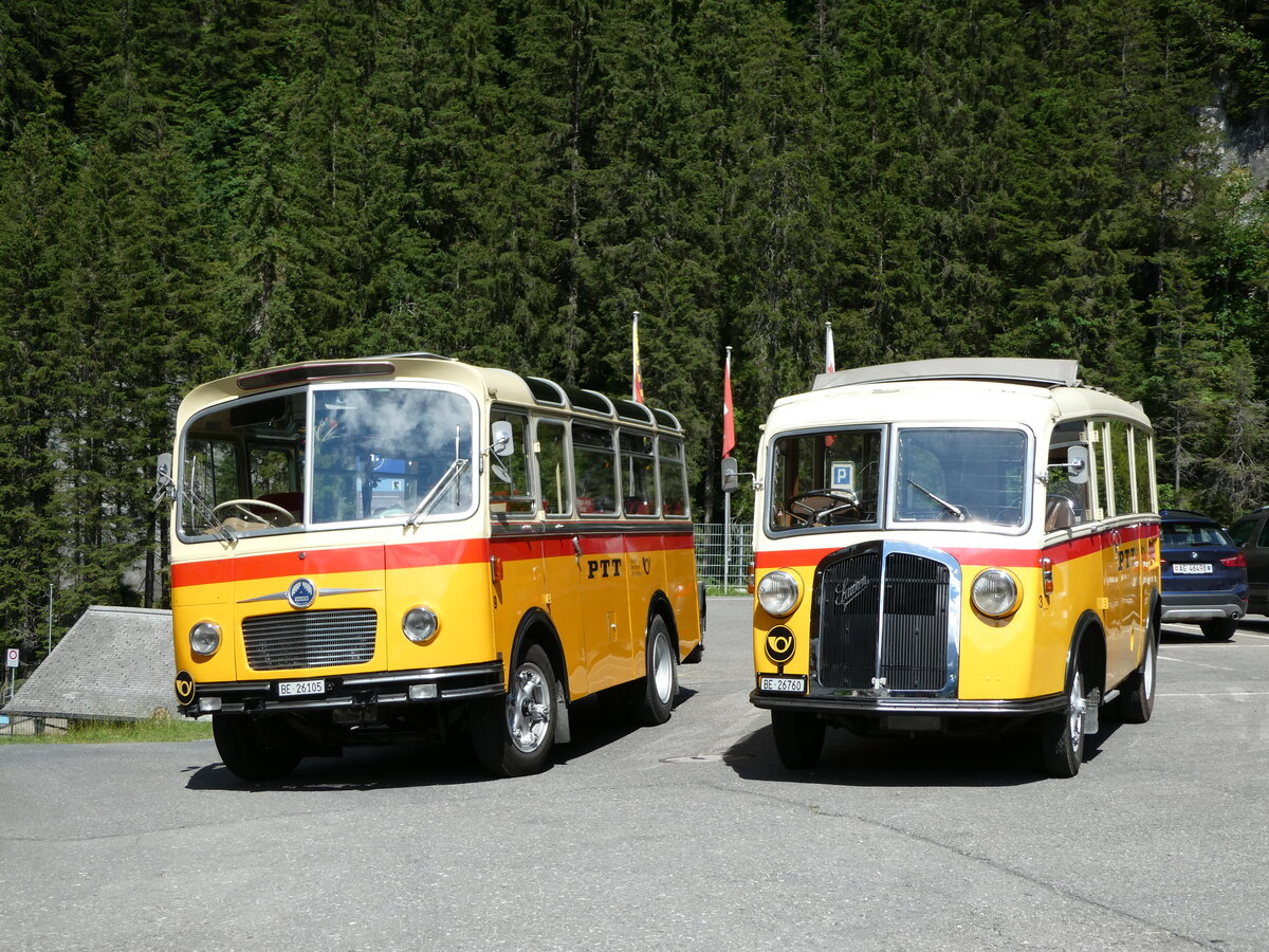 (237'653) - Schmid, Thrishaus - Nr. 9/BE 26'205 - Saurer/R&J (ex Geiger, Adelboden Nr. 9) + Nr. 3/BE 26'760 - Saurer/Gangloff (ex Geiger, Adelboden Nr. 3) am 26. Juni 2022 auf der Griesalp