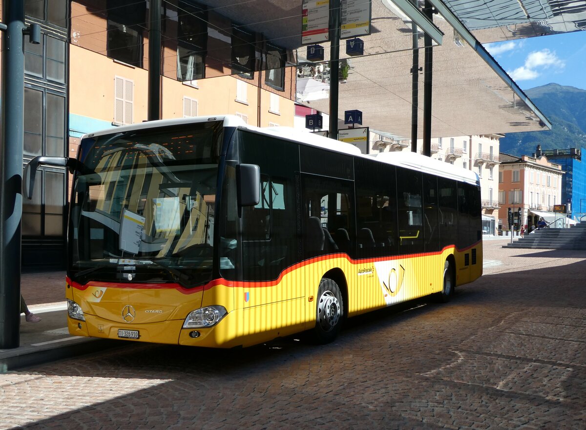 (237'931) - AutoPostale Ticino - TI 326'910 - Mercedes am 10. Juli 2022 beim Bahnhof Bellinzona