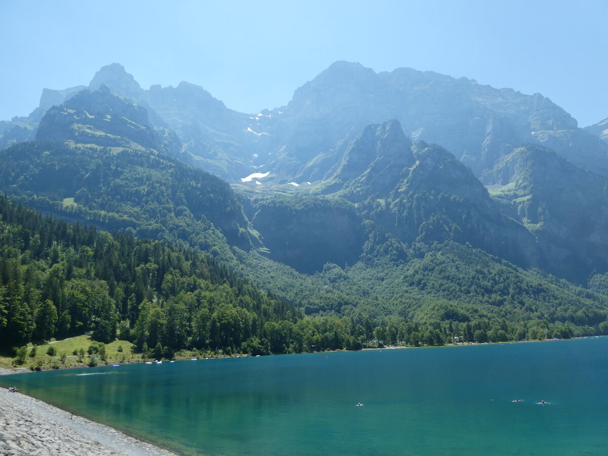 (238'248) - Der Kl�ntalersee am 17. Juli 2022 in Kl�ntal