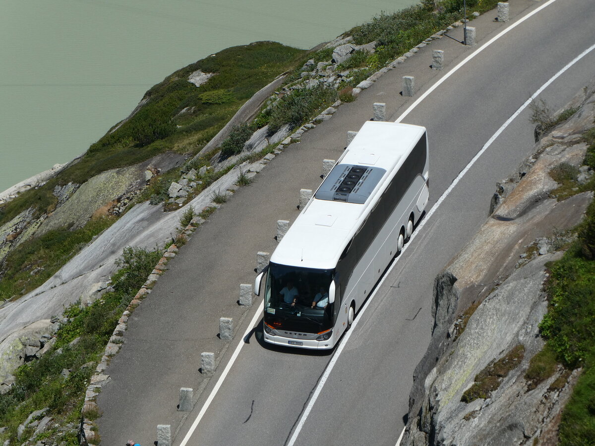 (238'431) - Aus Tschechien: LAS, Chrudim - 6E2 0930 - Setra am 24. Juli 2022 in Grimsel, Grimselsee