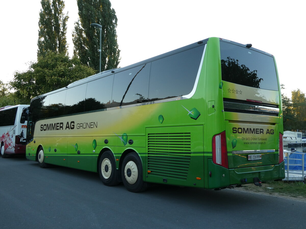 (239'002) - Sommer, Grnen - BE 226'999 - Van Hool am 12. August 2022 in Thun, Strandbad