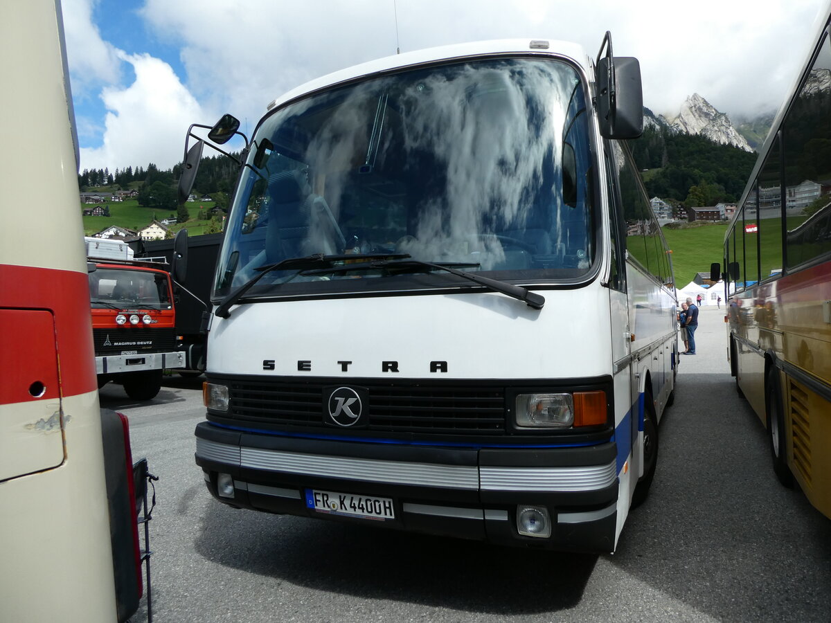 (239'160) - Aus Deutschland: Zimber, Umkirch - FR-K 4400H - Setra am 20. August 2022 in Wildhaus, Munzenriet