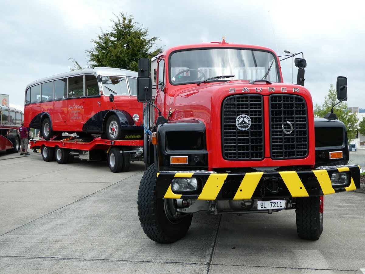 (239'695) - S�tterlin, Sch�nenbuch - BL 7211 - Saurer am 27. August 2022 in Oberkirch, CAMPUS Sursee