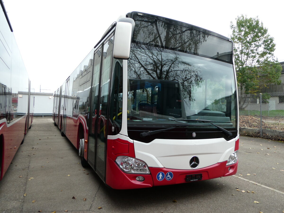 (241'624) - EvoBus, Winterthur - (126'575) - Mercedes (ex Wiener Linien, A-Wien Nr. 8714) am 20. Oktober 2022 in Winterthur, EvoBus