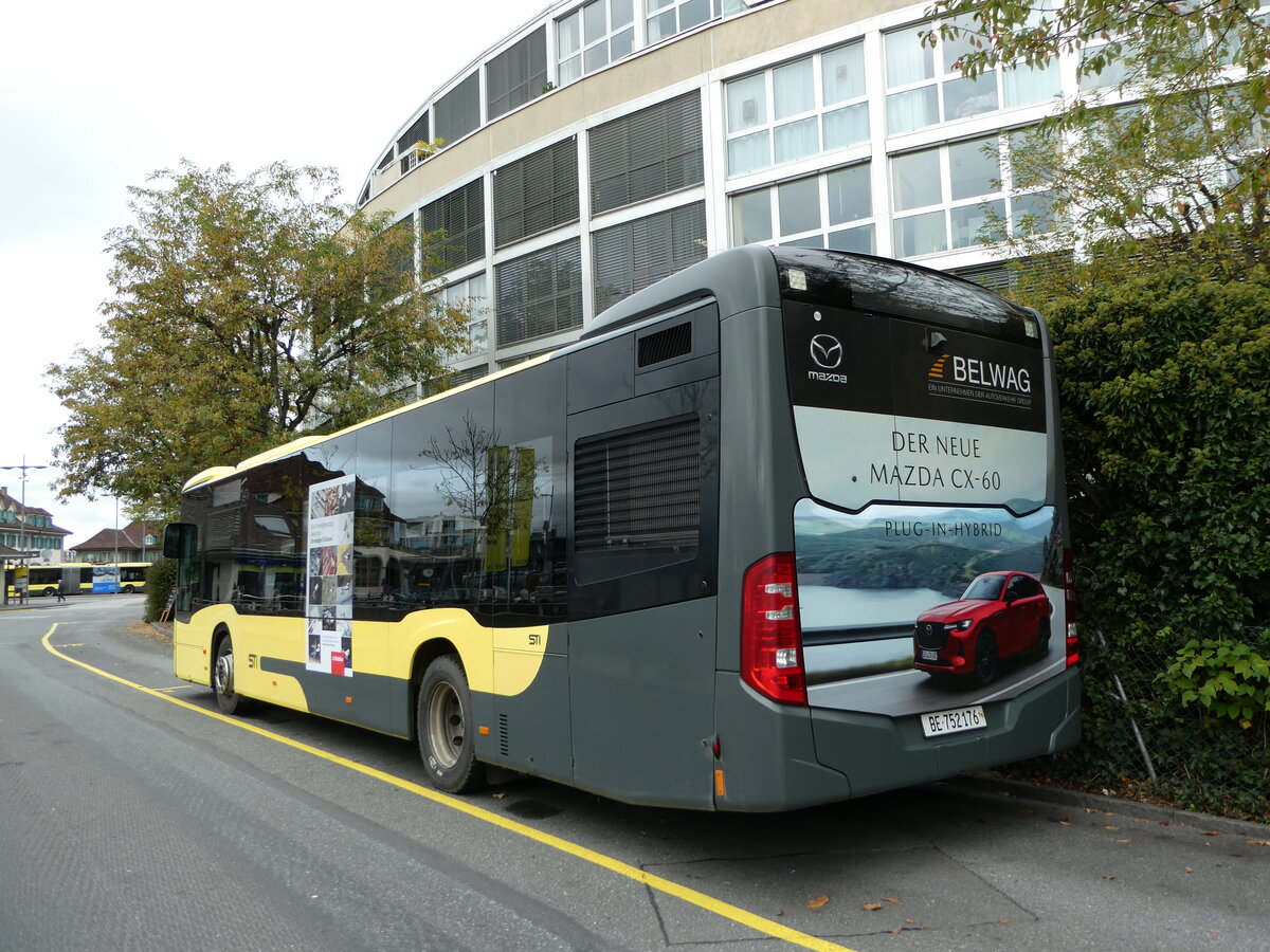 (242'085) - STI Thun - Nr. 176/BE 752'176 - Mercedes am 2. November 2022 bei der Schifflndte Thun