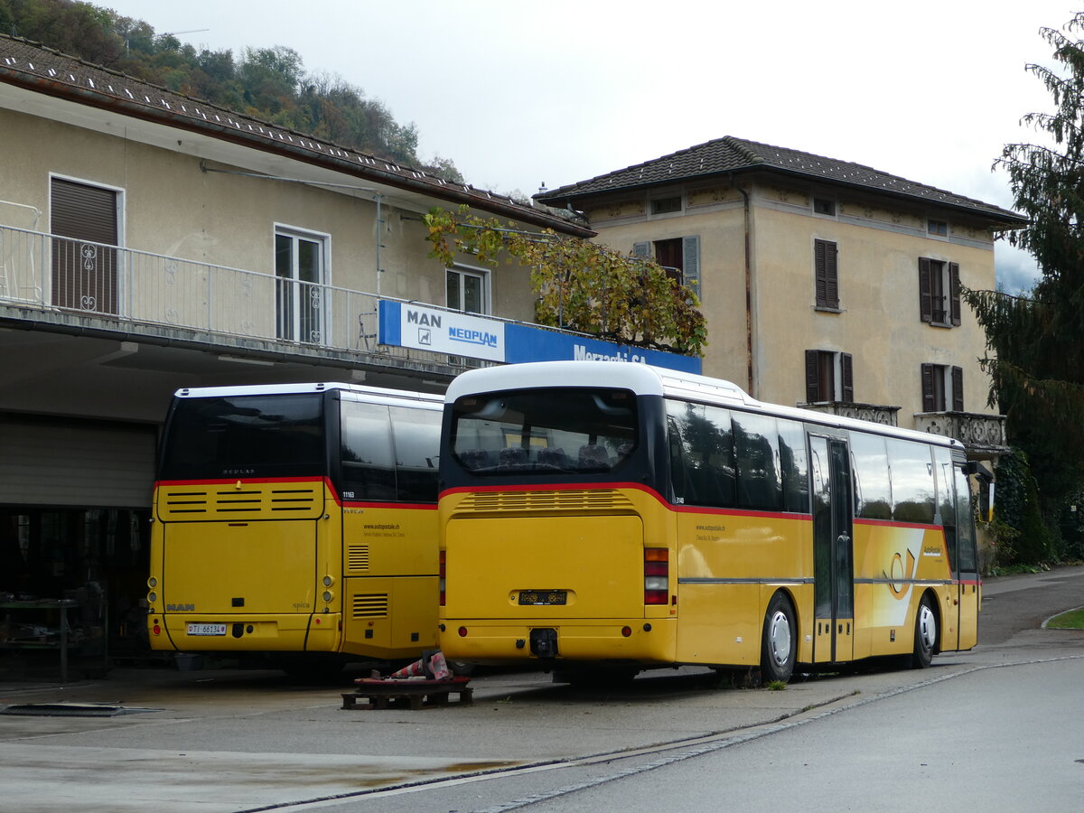 (242'779) - Chiesa, Riazzino - Neoplan (ex Autopostale, Muggio; ex Schera, Muggio; ex AutoPostale Ticino-Moesano Nr. 509; ex P 25'849) am 16. November 2022 in Maroggia, Garage Merzaghi